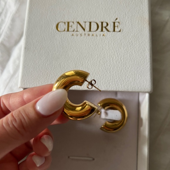 Hoop Hearings - Picture 4 of 4